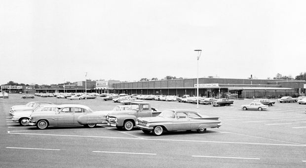Azalea Mall in 1964